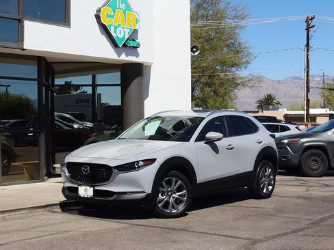 Used 2025 MAZDA CX-30 AWD 2.5 S w/ Preferred Package image 2