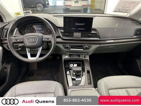 Used 2023 Audi Q5 2.0T Premium w/ Convenience Package AWD/4WD image 14