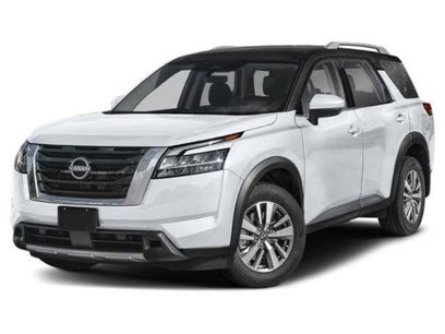 Used 2025 Nissan Pathfinder SL w/ Black Appearance Package
