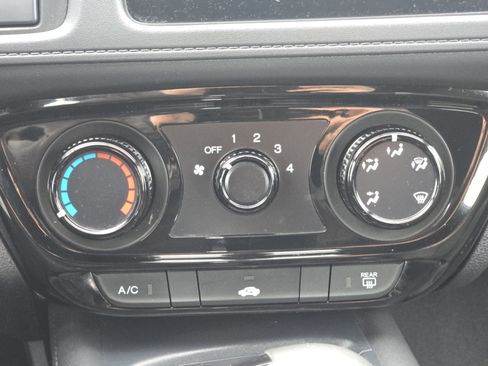 Used 2019 Honda HR-V Sport image 24