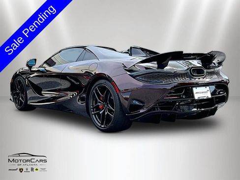 Used 2027 McLaren 750S Spider RWD image 11