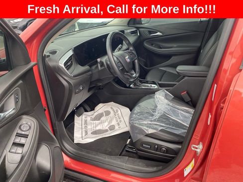 Used 2024 Buick Encore GX Sport Touring w/ Comfort Package FWD image 9