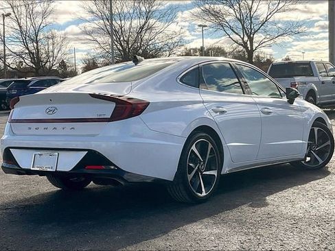 Used 2022 Hyundai Sonata SEL Plus image 13