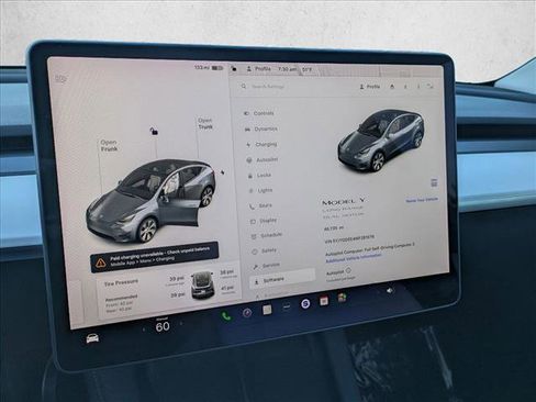 Used 2021 Tesla Model Y Long Range image 13