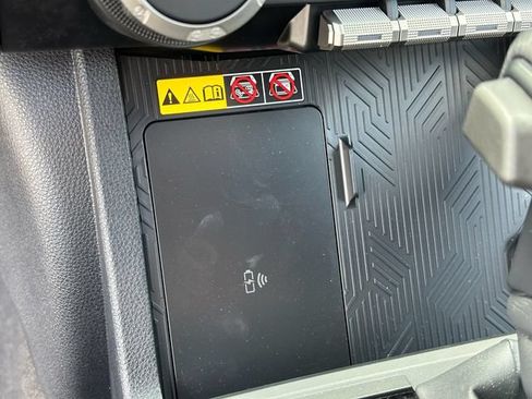 New 2026 Toyota 4Runner TRD Off-Road Premium AWD/4WD image 12