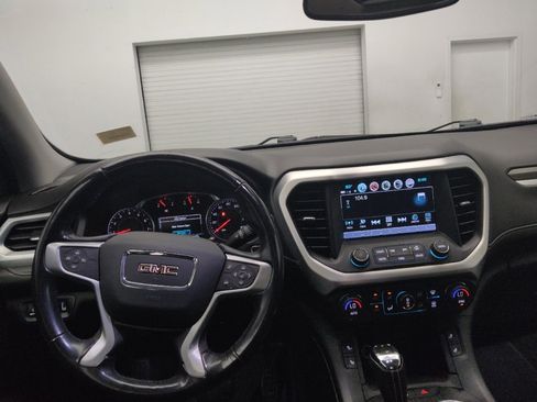 Used 2019 GMC Acadia SLT AWD/4WD image 22