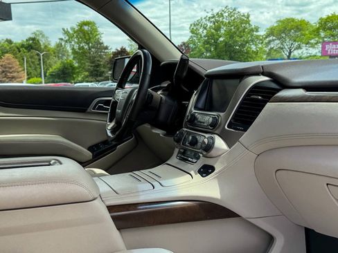 Used 2018 GMC Yukon Denali w/ Open Road Package AWD/4WD image 14