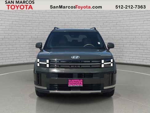 Used 2025 Hyundai Santa Fe Limited AWD/4WD image 2