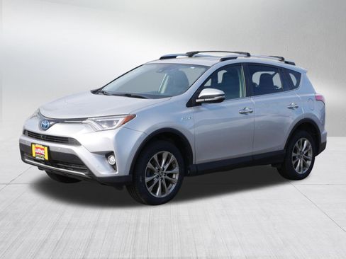 Used 2016 Toyota RAV4 Limited w/ Advanced Technology Package AWD/4WD image 3