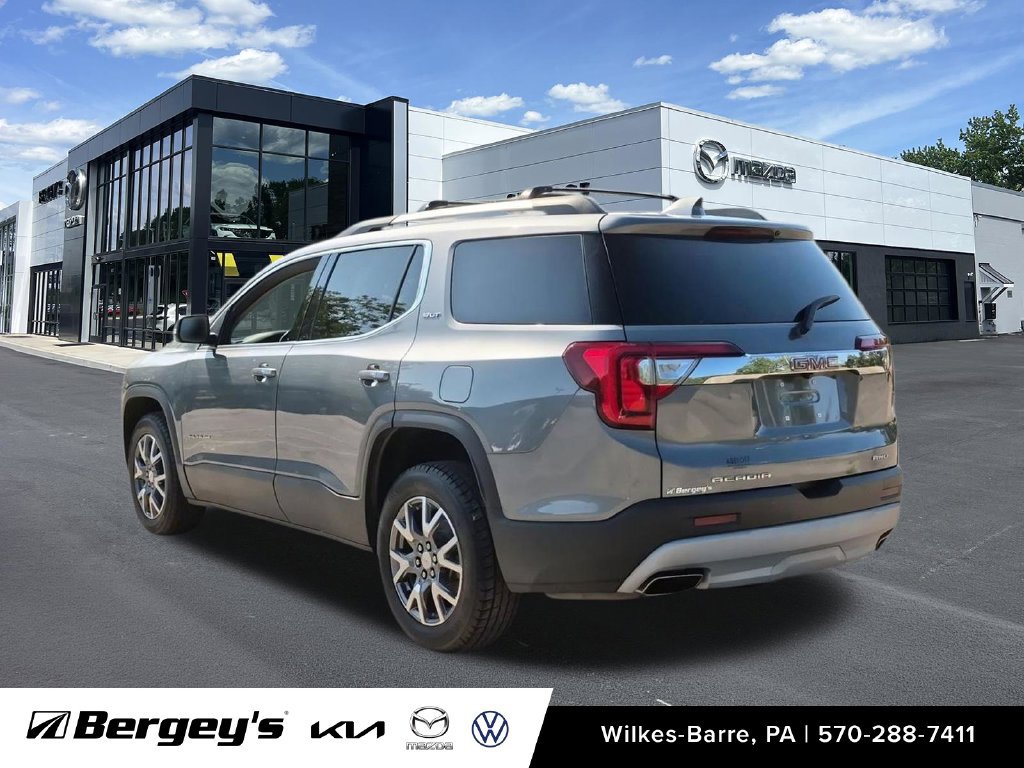 Used 2021 GMC Acadia SLT w/ LPO, Floor Liner Package AWD/4WD image 8