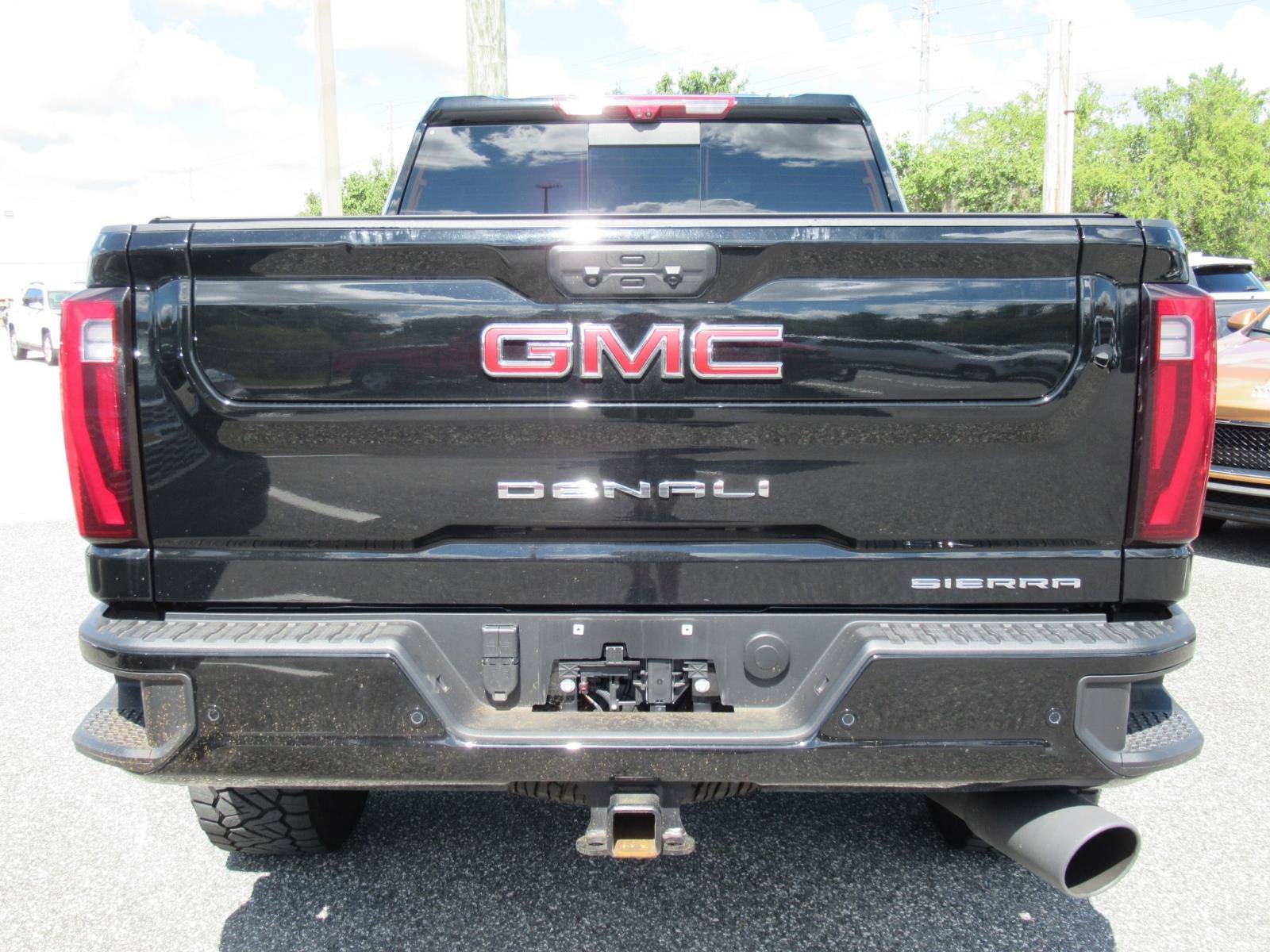 Used 2026 GMC Sierra 2500 Denali w/ Denali Reserve Package AWD/4WD image 7