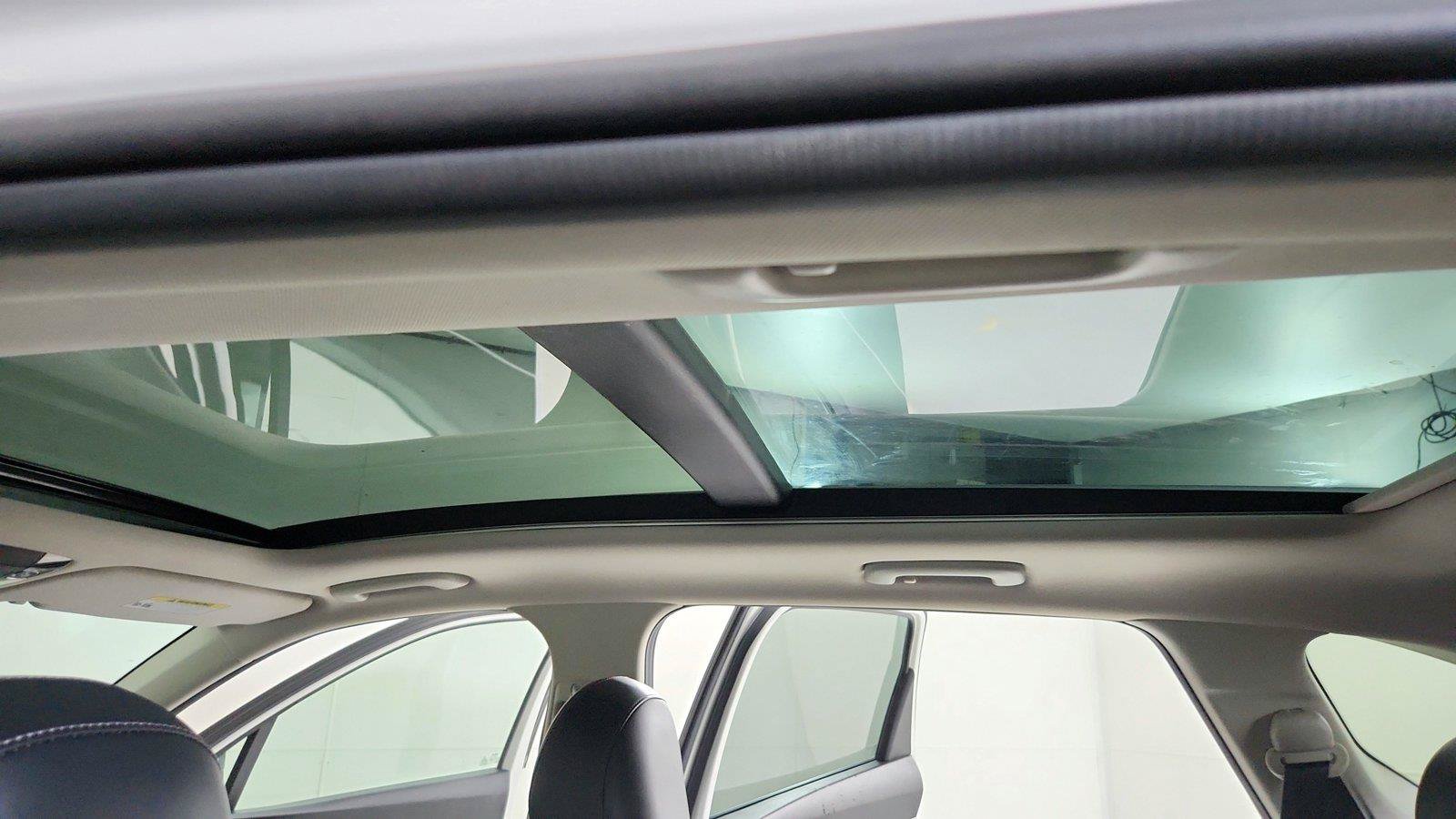Used 2022 Kia Sorento EX w/ Panoramic Sunroof Package AWD/4WD image 19