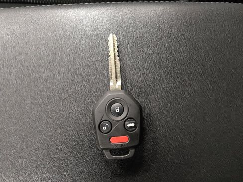 Used 2016 Subaru Outback 2.5i Premium image 32