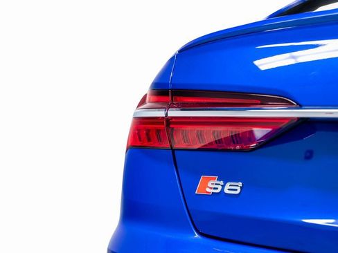 Used 2023 Audi S6 Prestige image 14