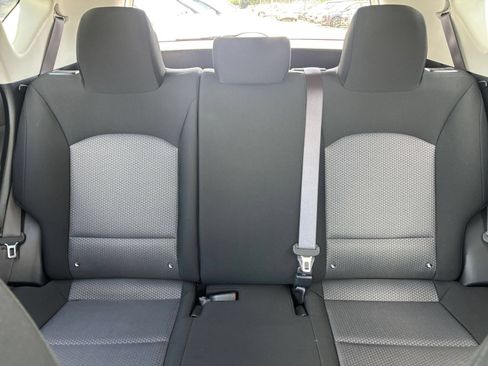 Used 2025 Kia Soul LX w/ LX Technology Package FWD image 31