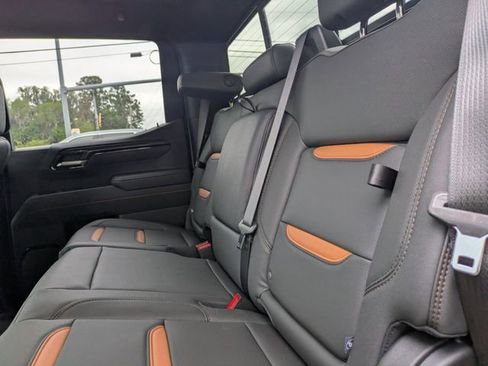 New 2026 GMC Sierra 1500 AT4 w/ AT4 Premium Package AWD/4WD image 14