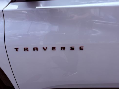 Used 2022 Chevrolet Traverse Premier w/ Redline Edition image 42