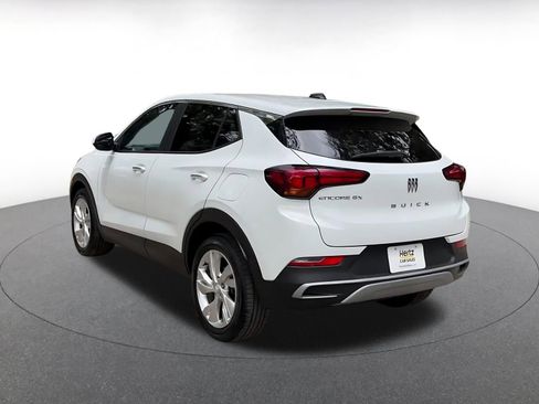 Used 2025 Buick Encore GX Preferred FWD image 11