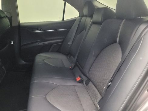Used 2019 Toyota Camry XSE w/ Navigation Package FWD image 18