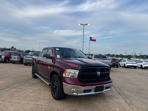 Used 2017 RAM 1500 Lone Star RWD image 3