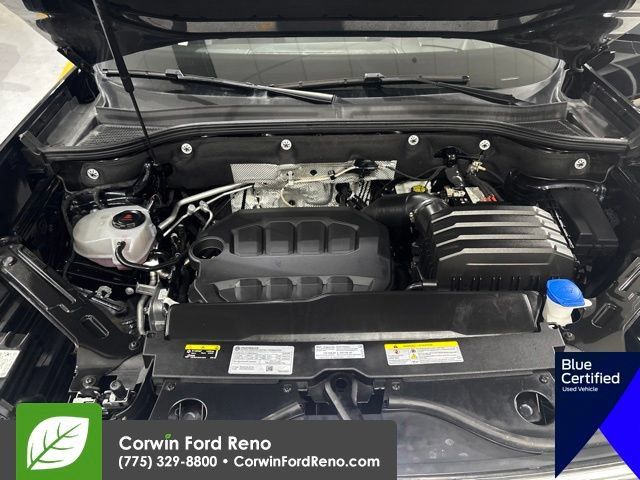 Used 2024 Volkswagen Atlas Peak Edition SEL AWD/4WD image 44