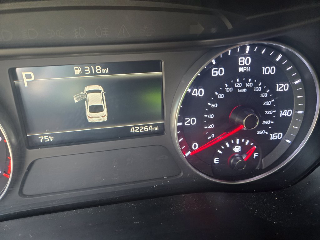 Used 2024 Kia Forte LXS FWD image 10