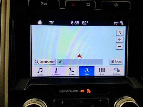 Used 2019 Ford F150 Lariat w/ Equipment Group 502A Luxury AWD/4WD image 20