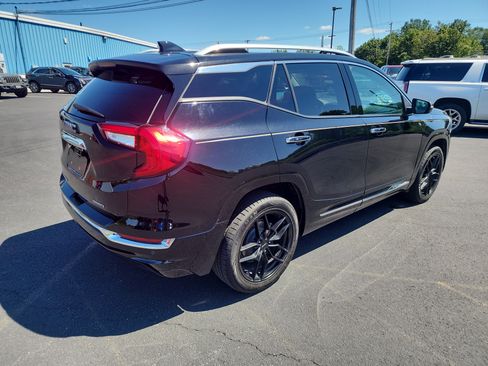 Certified 2023 GMC Terrain Denali w/ LPO, Floor Liner Package AWD/4WD image 8
