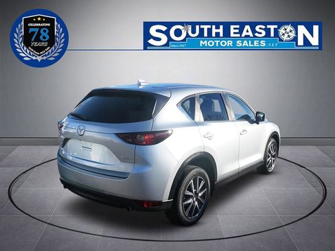 Used 2018 MAZDA CX-5 Touring image 6