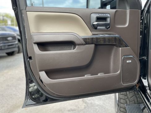 Used 2016 GMC Sierra 2500 Denali w/ Duramax Plus Package image 42