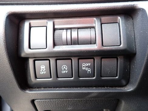 Used 2023 Subaru Crosstrek 2.5i Sport AWD/4WD image 12