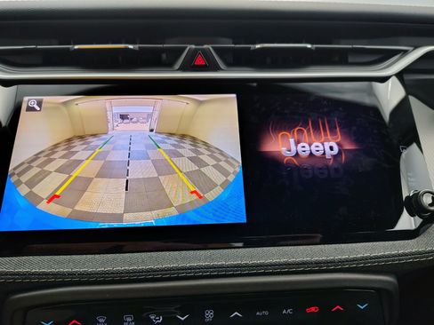 New 2026 Jeep Cherokee Laredo AWD/4WD image 3