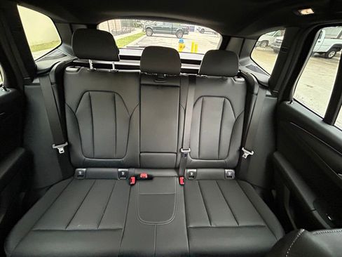 Used 2024 BMW X3 xDrive30i AWD/4WD image 13