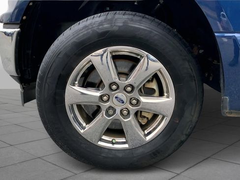 Used 2019 Ford F150 XLT w/ Equipment Group 301A Mid RWD image 11