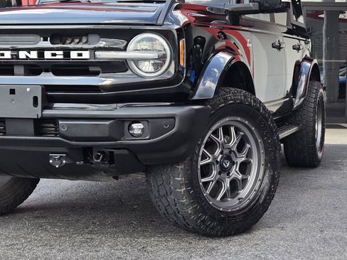 Used 2022 Ford Bronco Outer Banks image 5