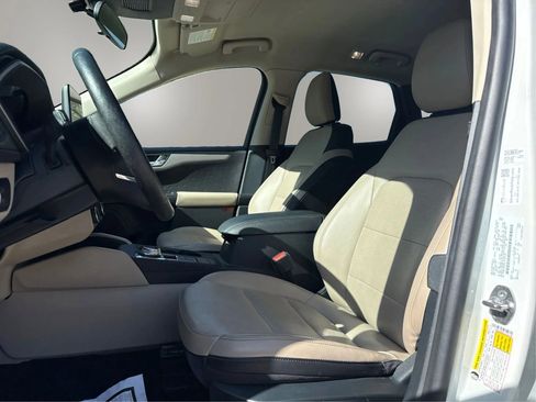 Used 2020 Ford Escape SEL AWD/4WD image 9