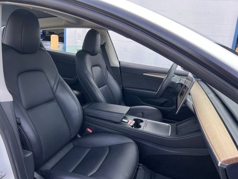 Used 2023 Tesla Model 3 Standard Range RWD image 33