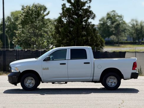 Used 2014 RAM 1500 Tradesman AWD/4WD image 8