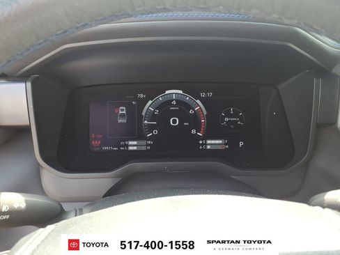 Used 2023 Toyota Tundra Platinum AWD/4WD image 20