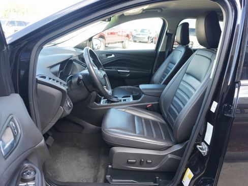 Used 2019 Ford Escape SEL image 7