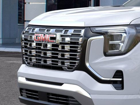 New 2026 GMC Terrain Denali image 13