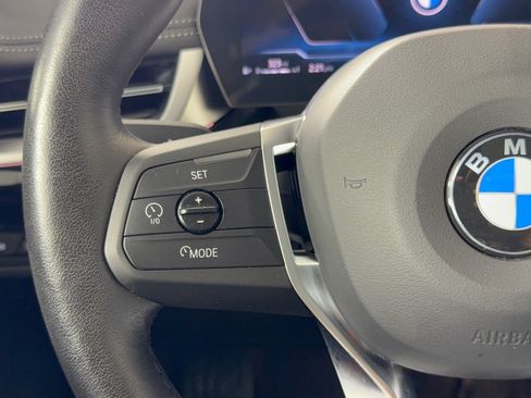 Used 2025 BMW X1 xDrive28i AWD/4WD image 18