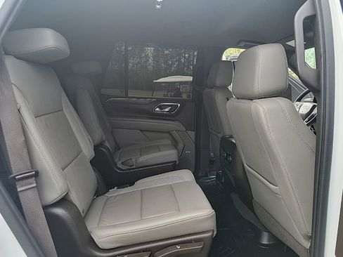 Used 2021 Chevrolet Tahoe LT image 16