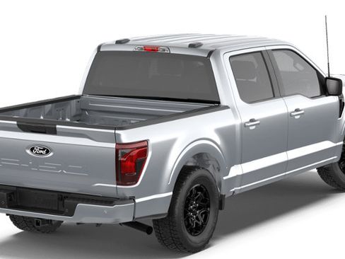 New 2026 Ford F150 XLT w/ XLT Black Appearance Package AWD/4WD image 13