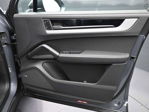New 2026 Porsche Cayenne S AWD/4WD image 22