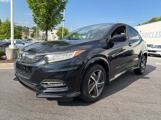 Used 2019 Honda HR-V Touring video 1
