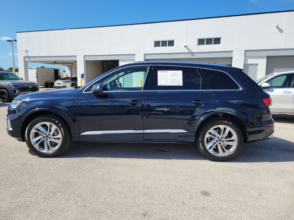 Certified 2024 Audi Q7 2.0T Premium Plus AWD/4WD image 5
