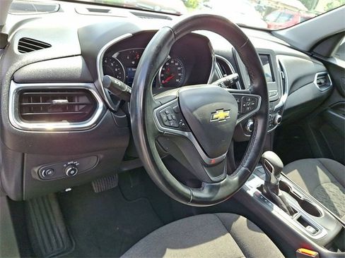 Used 2023 Chevrolet Equinox LT image 10