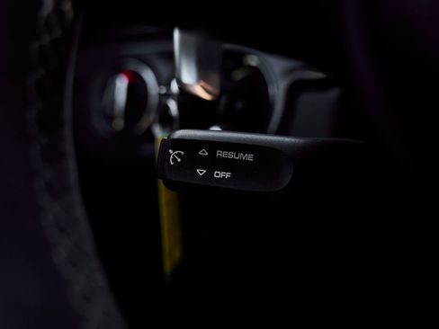 Used 2019 Porsche 911 GT3 RS RWD image 48