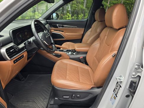 Used 2024 Kia Telluride EX X-Line AWD/4WD image 12